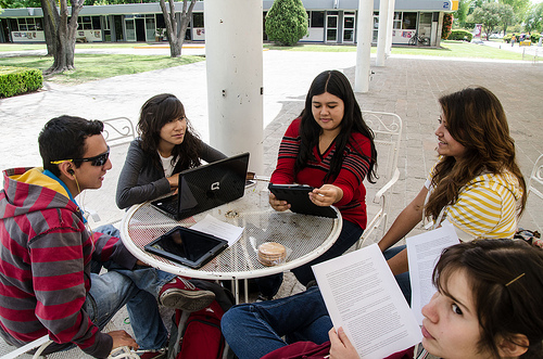Sólo el 9% de los estudiantes de la UAA tiene una beca
