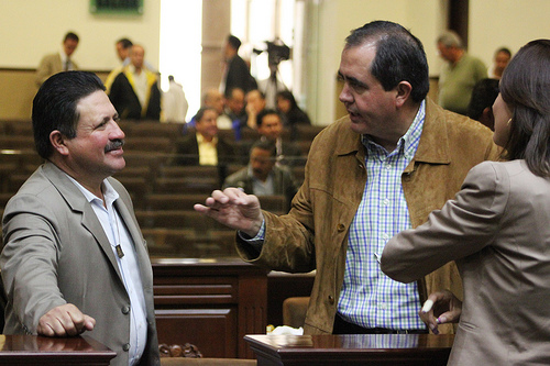 Recomiendan rotación en la coordinación parlamentaria del PRI