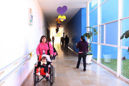 Refuerzan lazos de colaboración gobierno capitalino y Centro de Rehabilitación Infantil Teletón