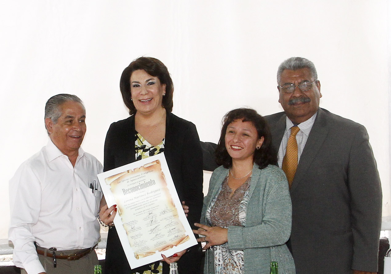 Se reúne alcaldesa con congregaciones religiosas que integran a la Iglesia Cristiana en Aguascalientes