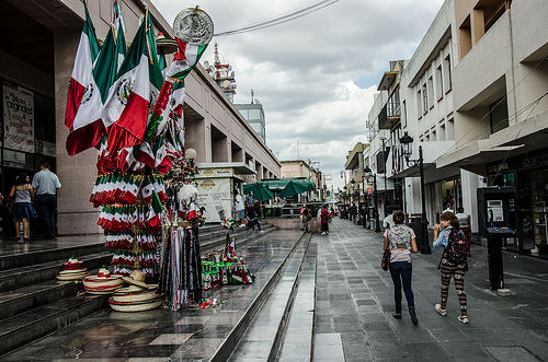 Crecimiento económico en México continúa por debajo de la media internacional