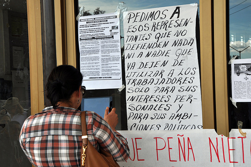 Con plantón exigen al SNTE unirse a las acciones de la disidencia