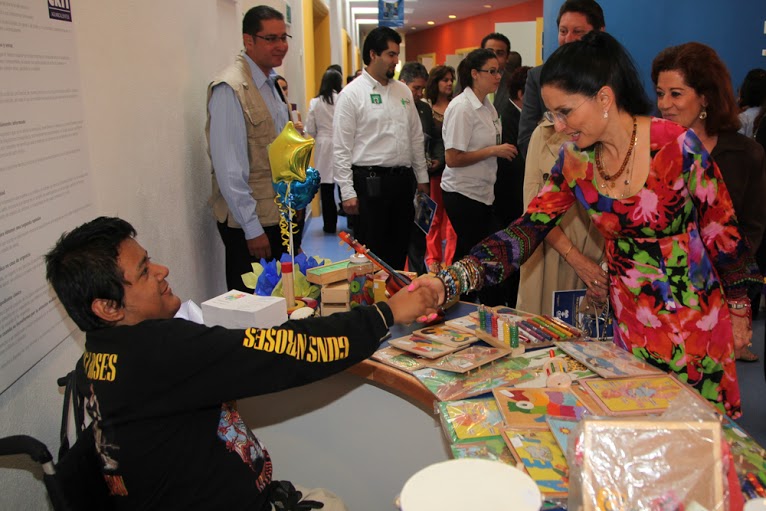 Promueven la creación de redes de apoyo para personas con discapacidad