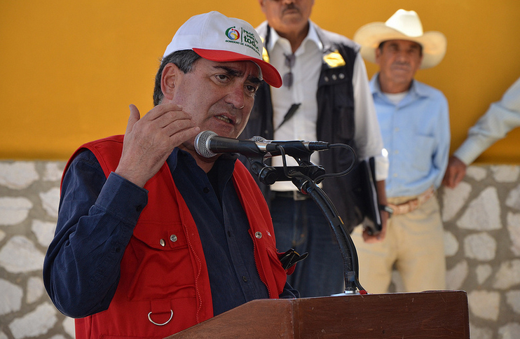 Carlos Lozano puso en servicio obras por $61.3 millones