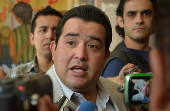 Apoyo de legisladores a las iniciativas para progresar