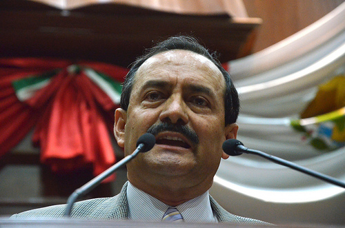 Diputados panistas emiten extrañamiento por no pedir cuentas a funcionarios