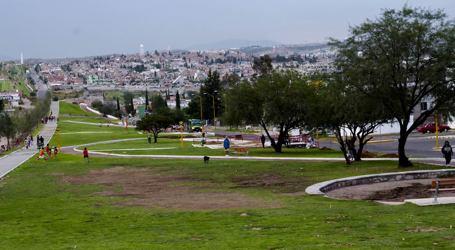La administración anterior concentró su atención en la Línea Verde rezagando el resto de la ciudad: Carlos Llamas