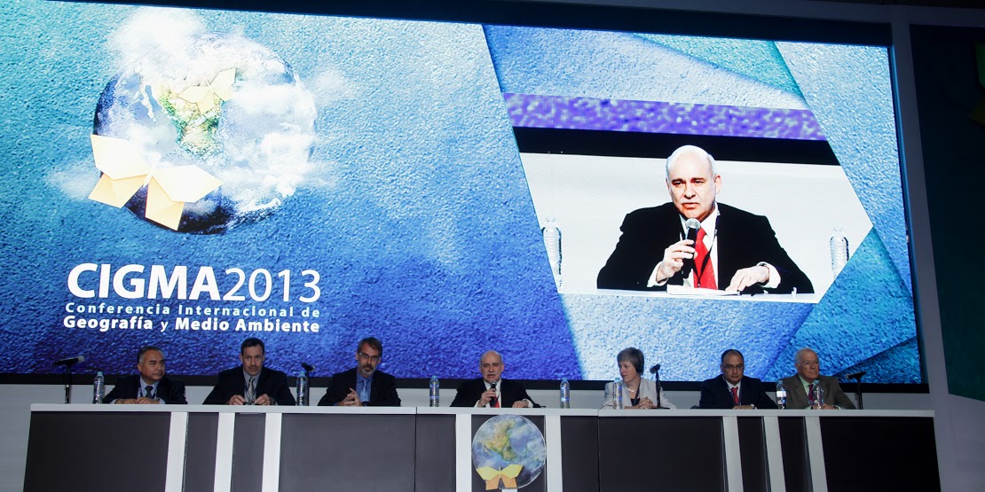 Conferencia Internacional de Geografía y Medio Ambiente en el INEGI