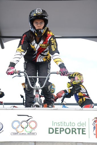 Johana Hernández gana bronce en el National Disney Cup