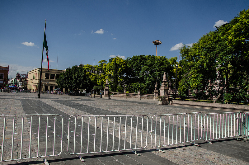 La plaza ocupada / A propósito del Quinto Aniversario
