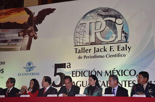 Proponen nuevas formas de escribir a la ciencia