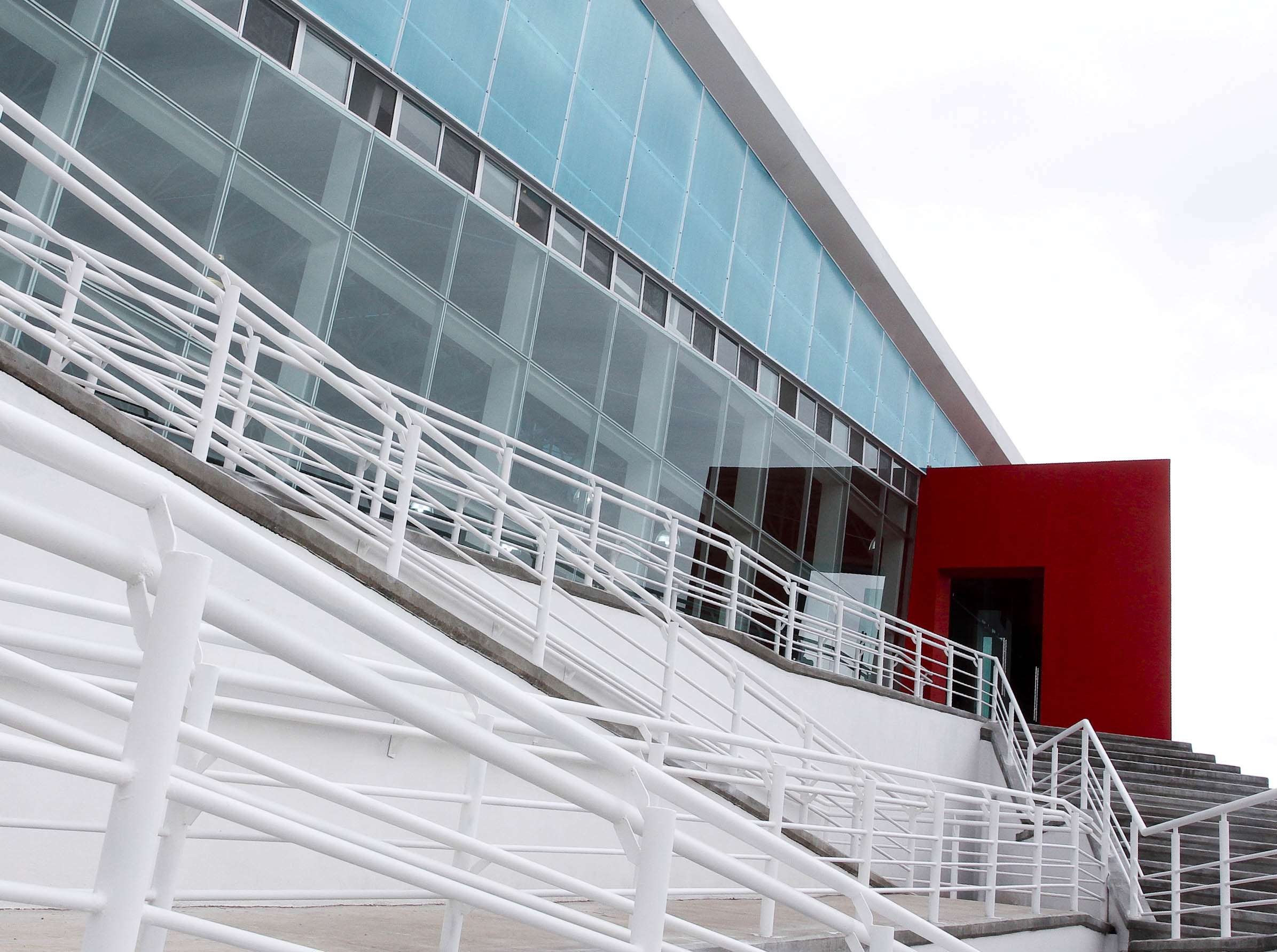 Reporta SOPMA listo el auditorio multidisciplinario de la Línea Verde