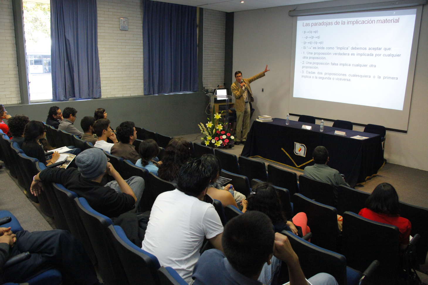 Niveles gubernamentales de México requieren oficinas de asesoría filosófica