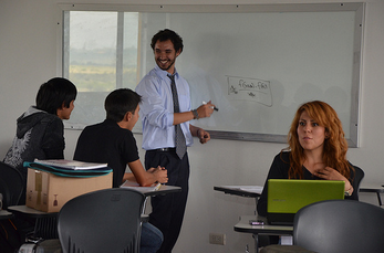 Prevé la Autónoma tener 70 nuevas plazas para 2018