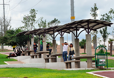 Empresarios demandan continuidad en proyectos ante Martín del Campo