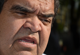 Acusa de miopía política a los críticos de Nissan II dirigente del PRI