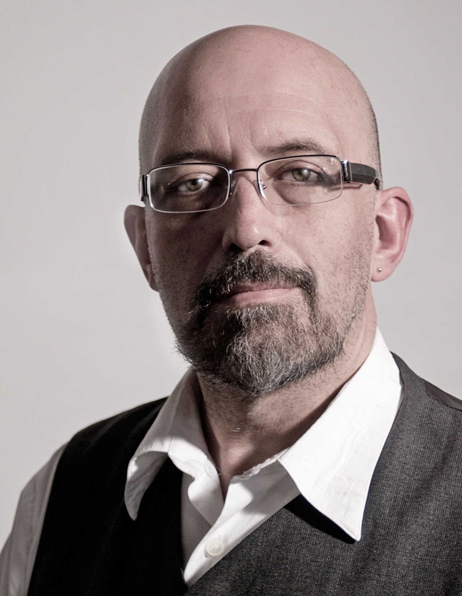 Entrevista a F.G. Haghenbeck, sobre La primavera del mal