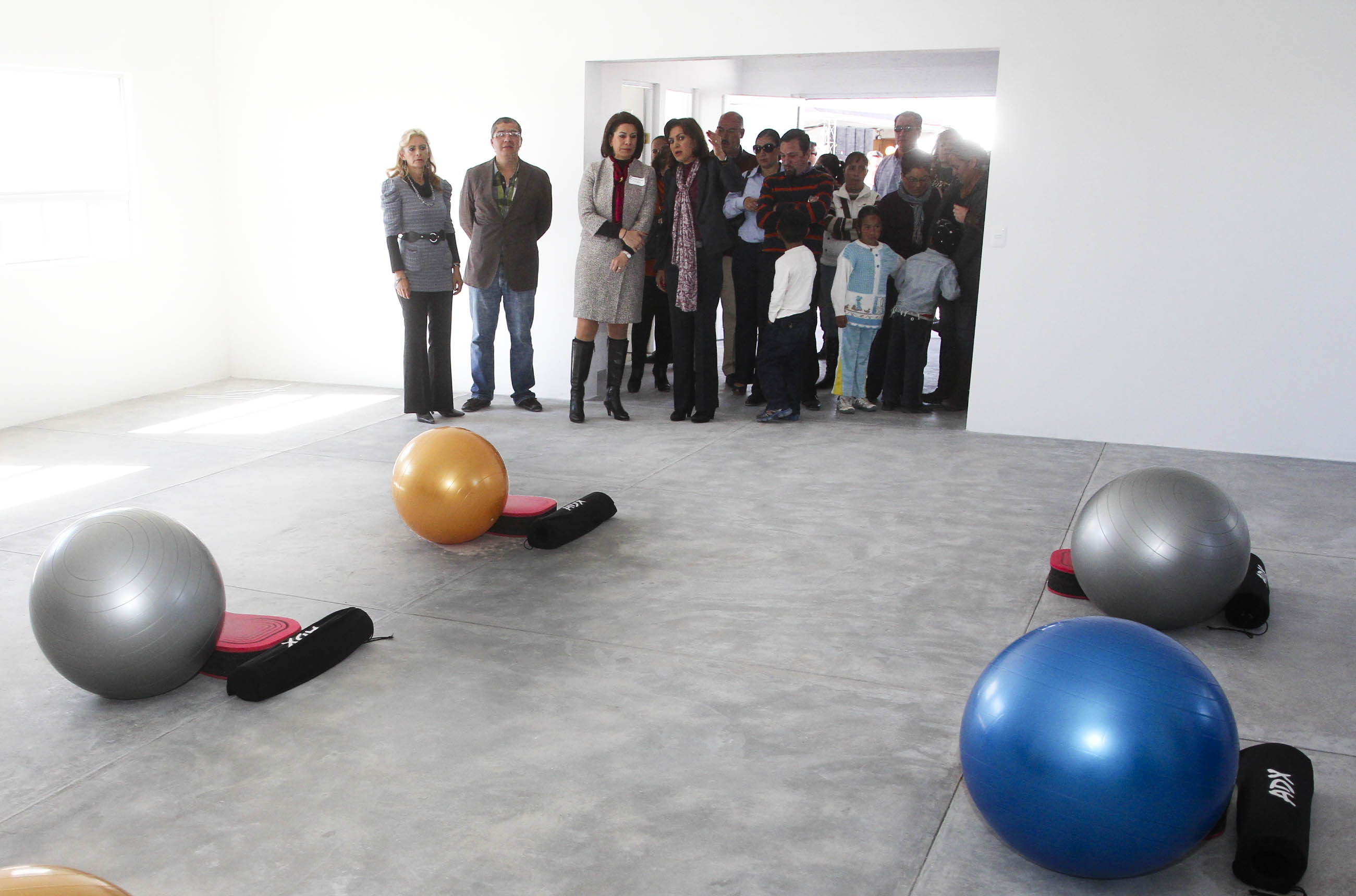 Entregan Centro de Desarrollo Comunitario en el fraccionamiento Hacienda San Marcos