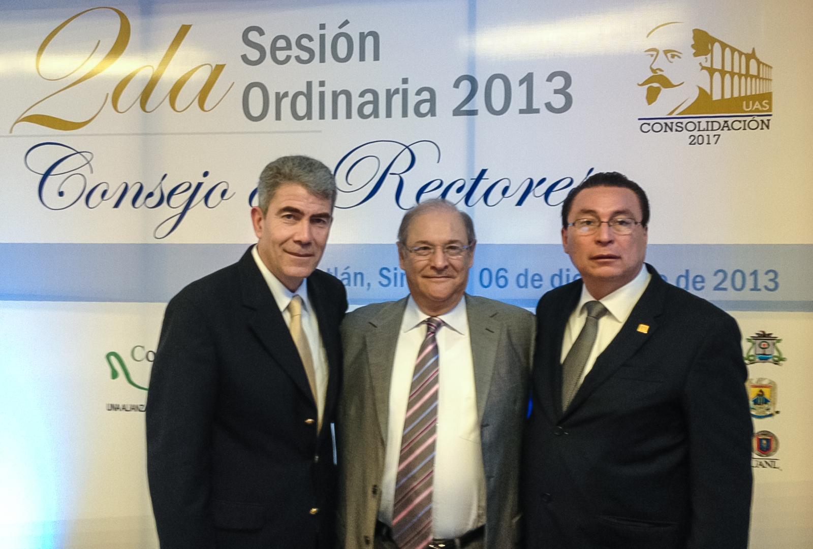 Fortalece rector de la UAA lazos con SEP y ANUIES