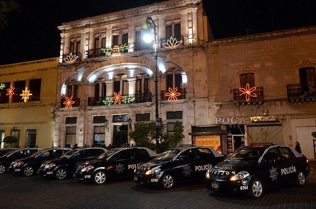 Noche de cerco en el Congreso del Estado