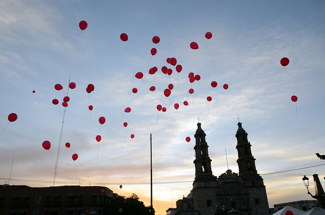 Conmemoran Día Internacional de Respuesta al Sida con campaña de prevención y detección temprana