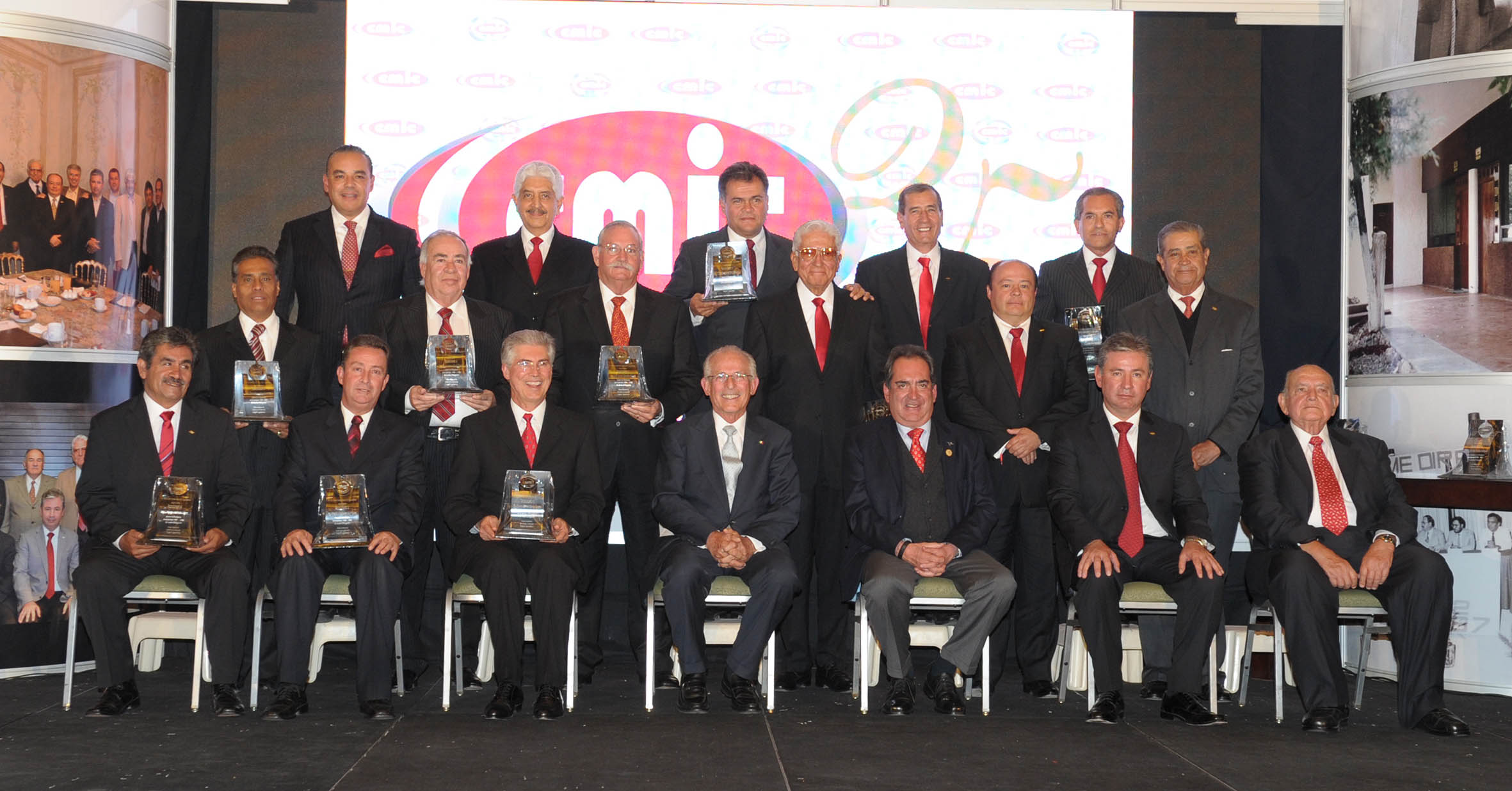 97% de la obra pública de infraestructura se ha asignado a constructores locales