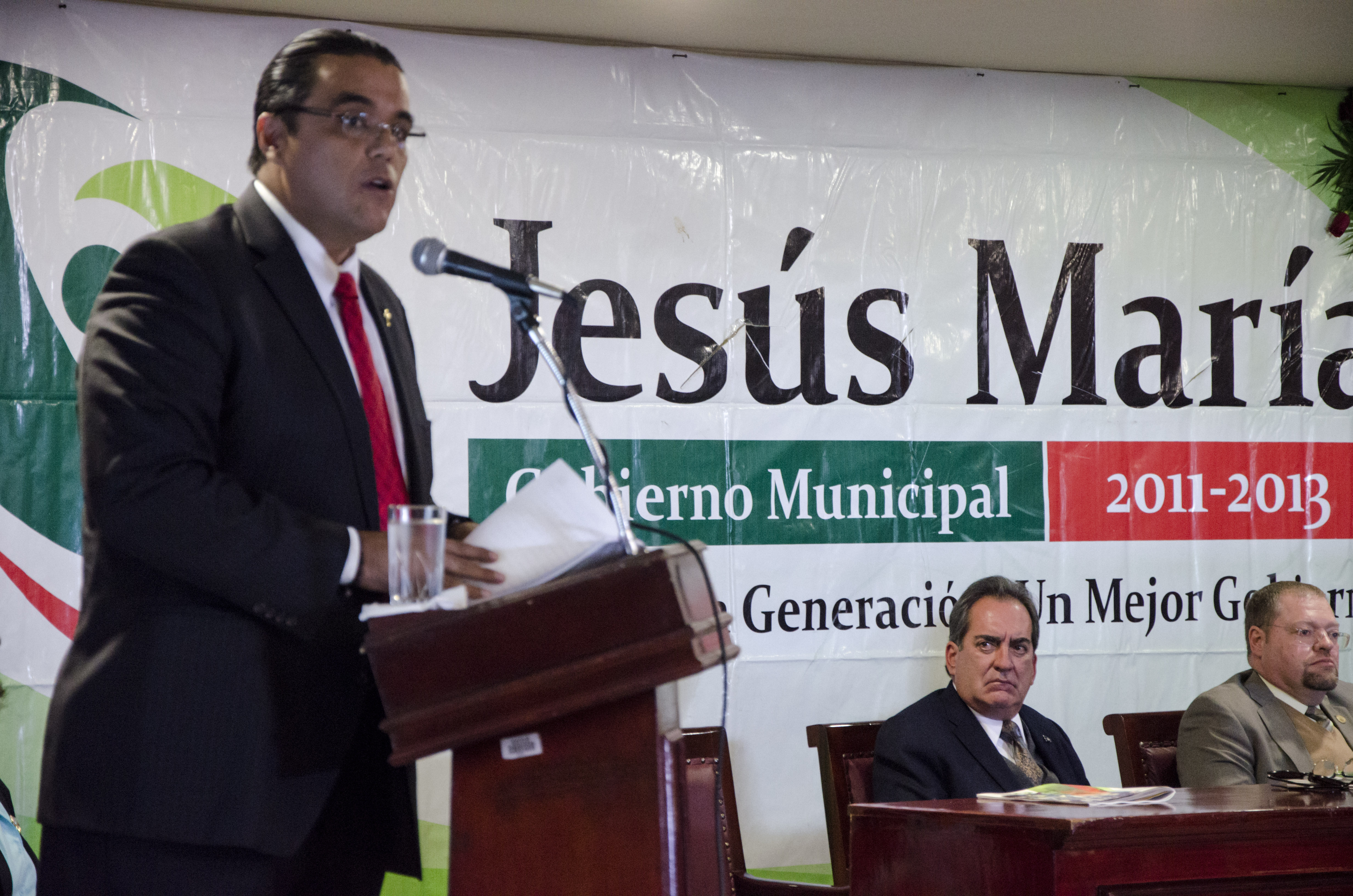 Reconoce Martín Chávez el rezago en que deja a Jesús María