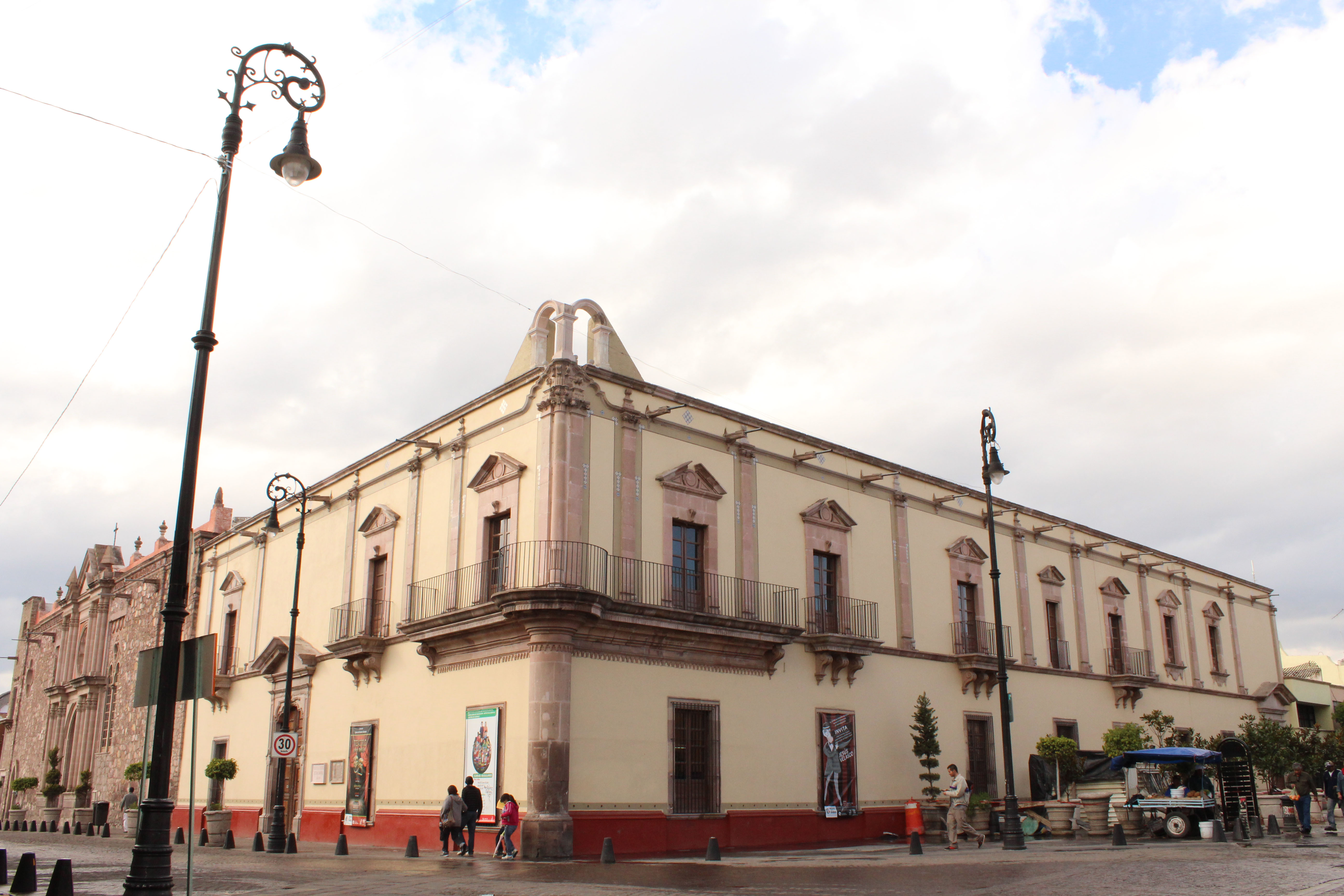 Refuerza ICA programas culturales para los municipios en este 2014