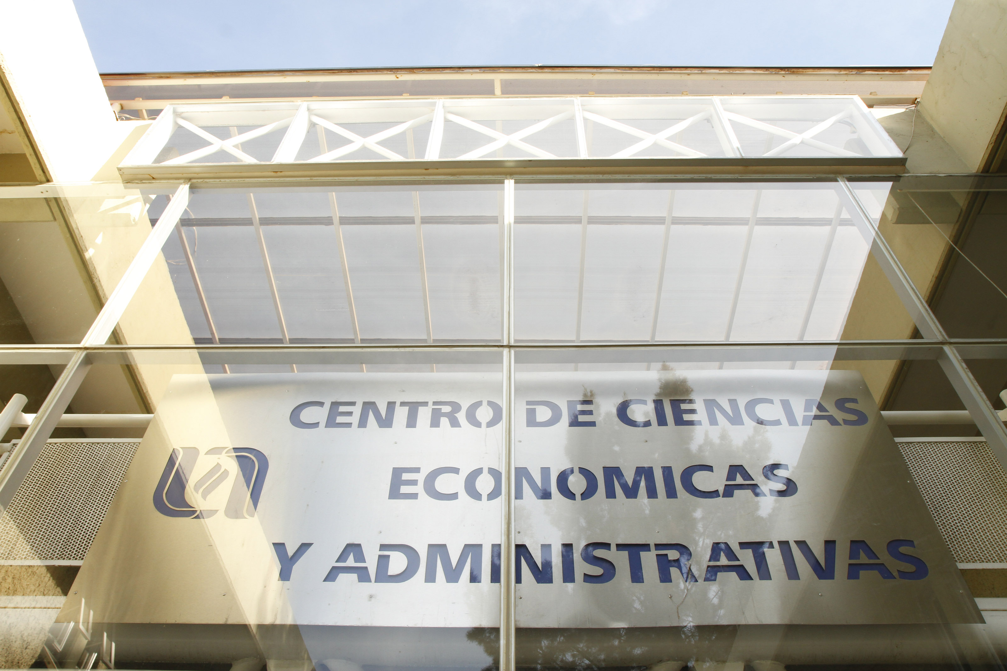 Busca CCEA frenar la inserción de empresas foráneas en cadena productiva del estado