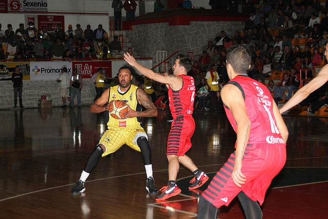 Panteras cierra temporada con derrota