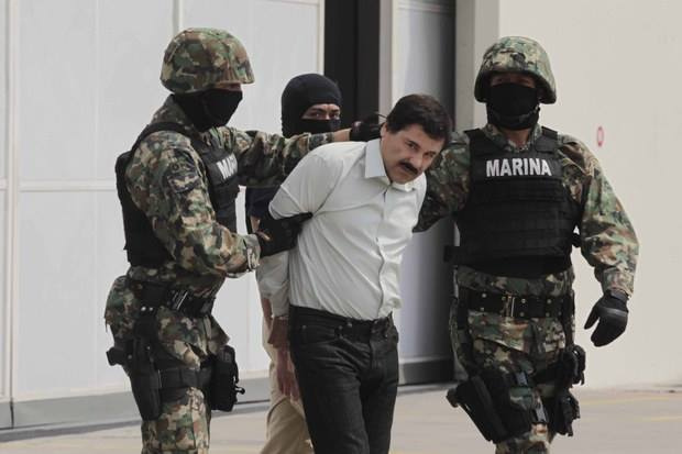 Cae Joaquín El Chapo Guzmán, después de 13 años en fuga:  glamour, luces, miedo y mito