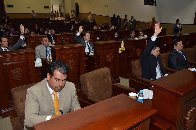 Diputados locales deben limitarse a adecuar la legislación electoral federal en la entidad