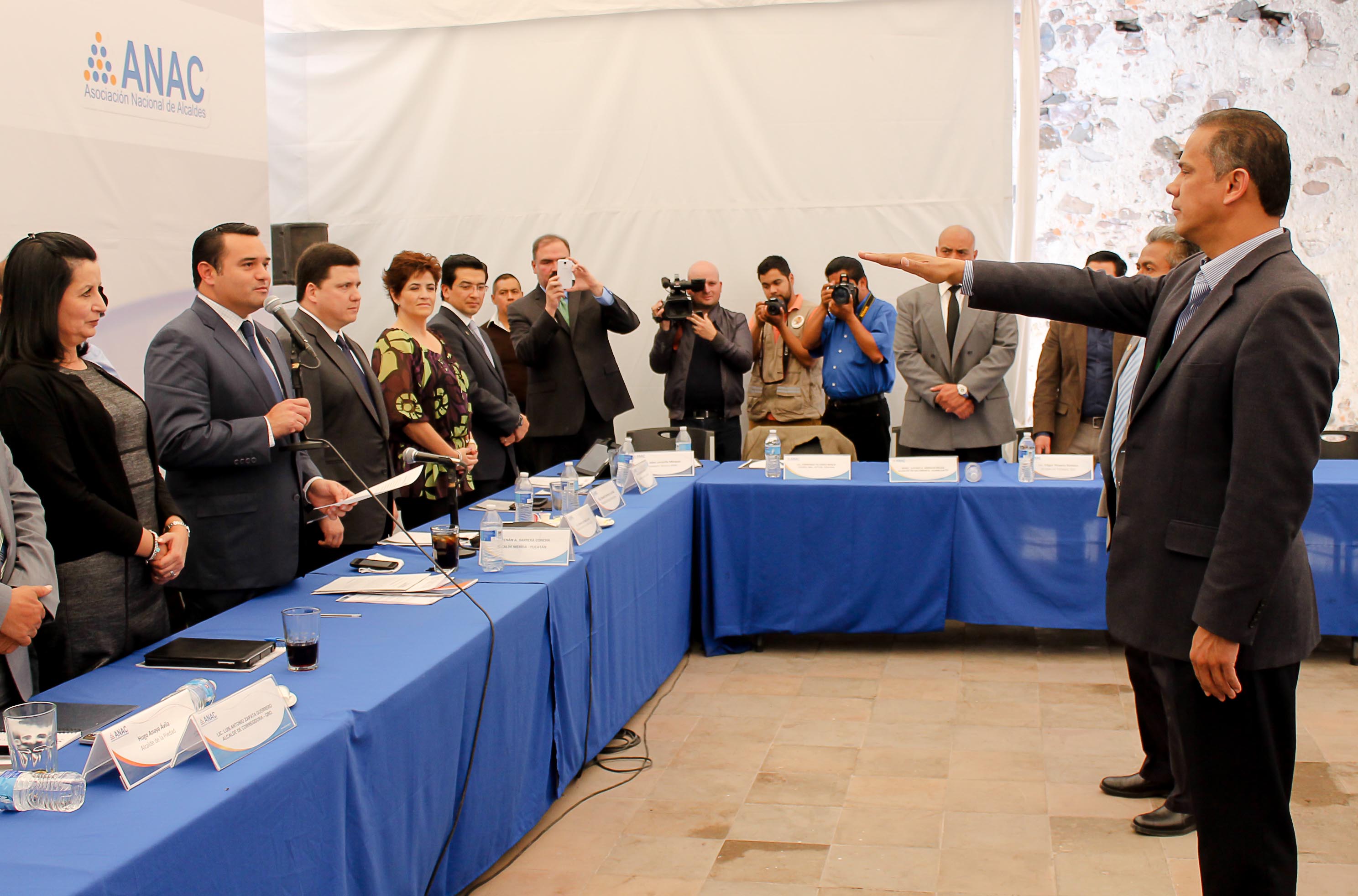 Nombran a Antonio Arámbula vicepresidente de la ANAC