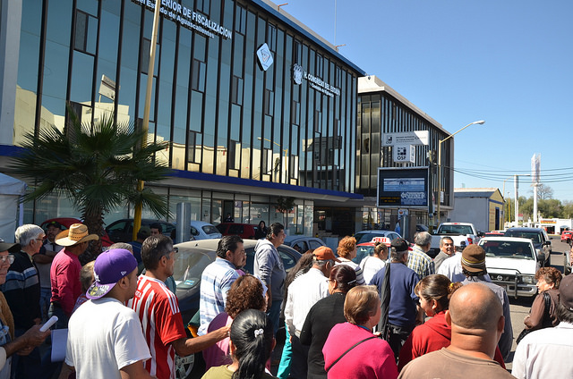 Se niega SAT a atender a comerciantes, abarroteros y prestadores de servicios