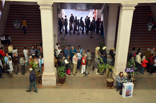 Asegura secretario de Finanzas municipal que sí se cumple con descuentos ofrecidos a personas de la tercera edad