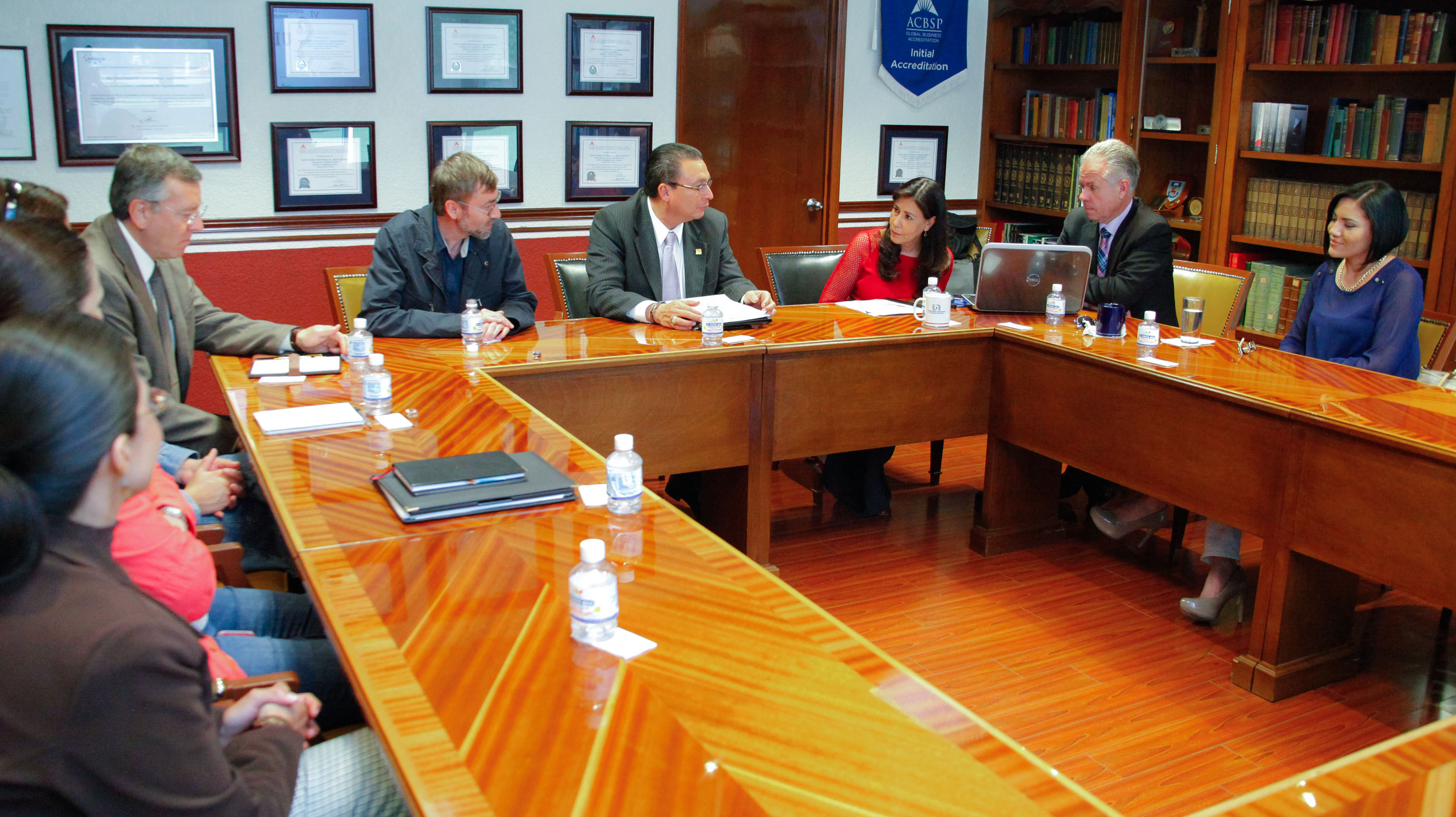 Realizarán Congreso Internacional de Prevención del Suicidio