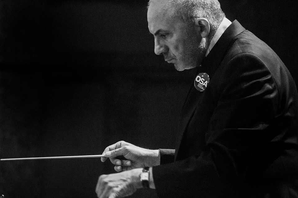 El director de la OSA rediseñó su obra Danzas de la Catrina {entrevista}