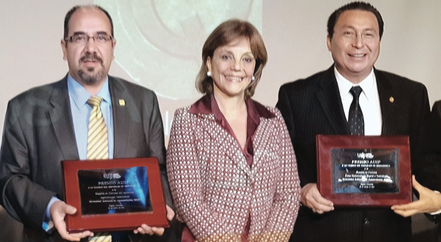 Entregan distinción a dos posgrados de alta calidad de la UAA