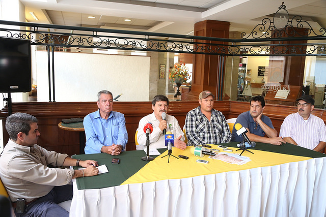 Guayaberos le protestan a Sedrae