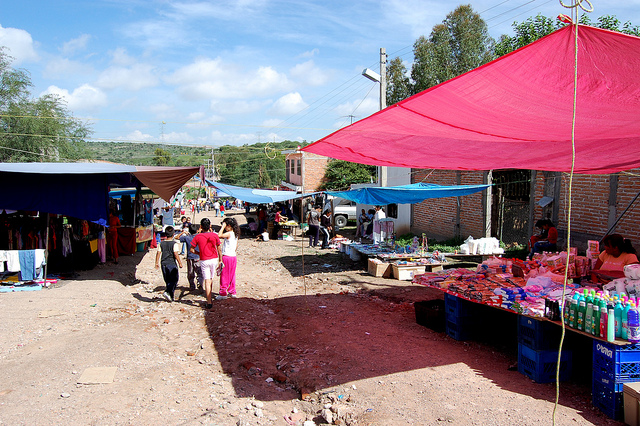 Critica PT desalojo de tianguistas en la capital