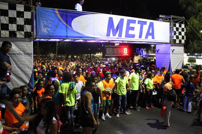 Favorable respuesta en la primera carrera nocturna