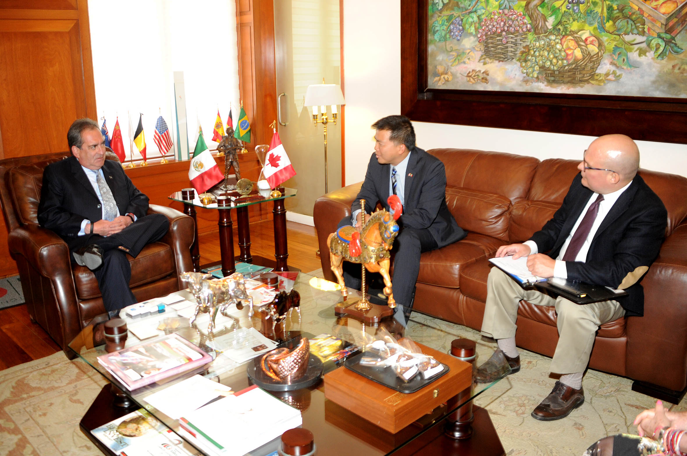 Consolidación de colaboración e intercambio entre el estado de Aguascalientes y Canadá