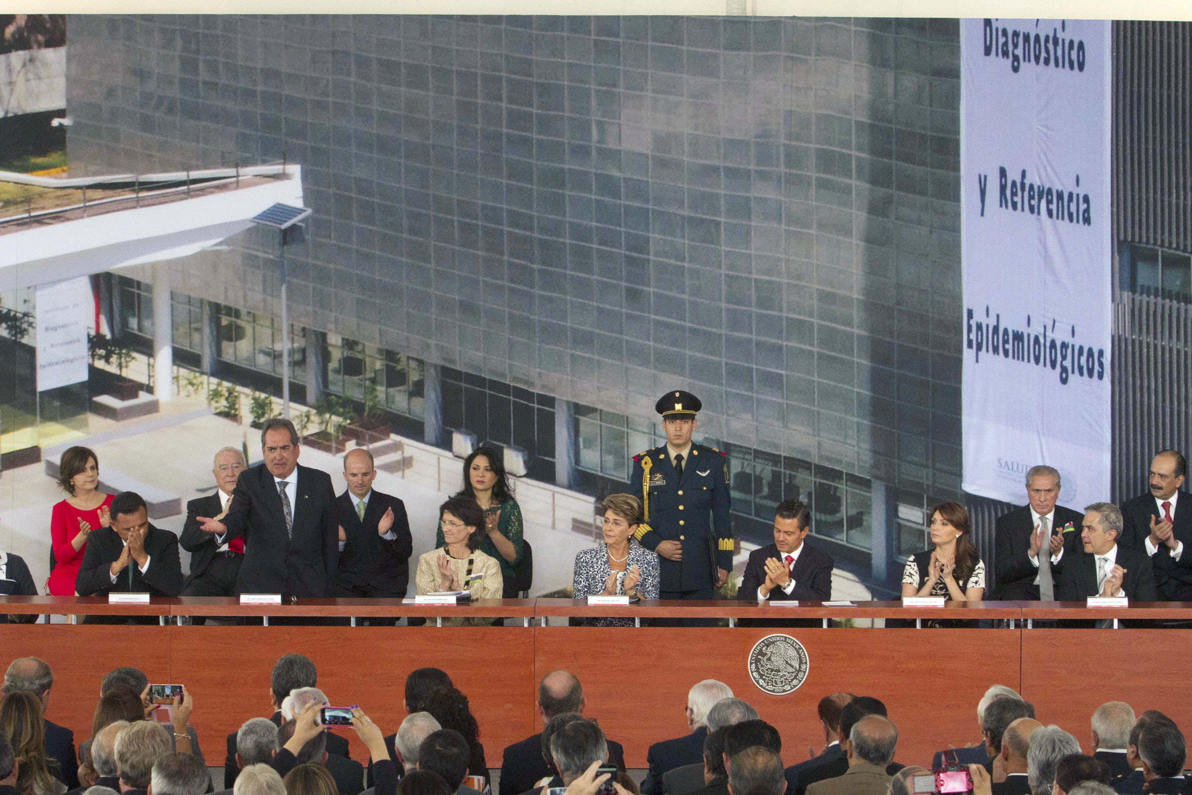 Lozano preside la conmemoración del Día Mundial de la Salud 2014