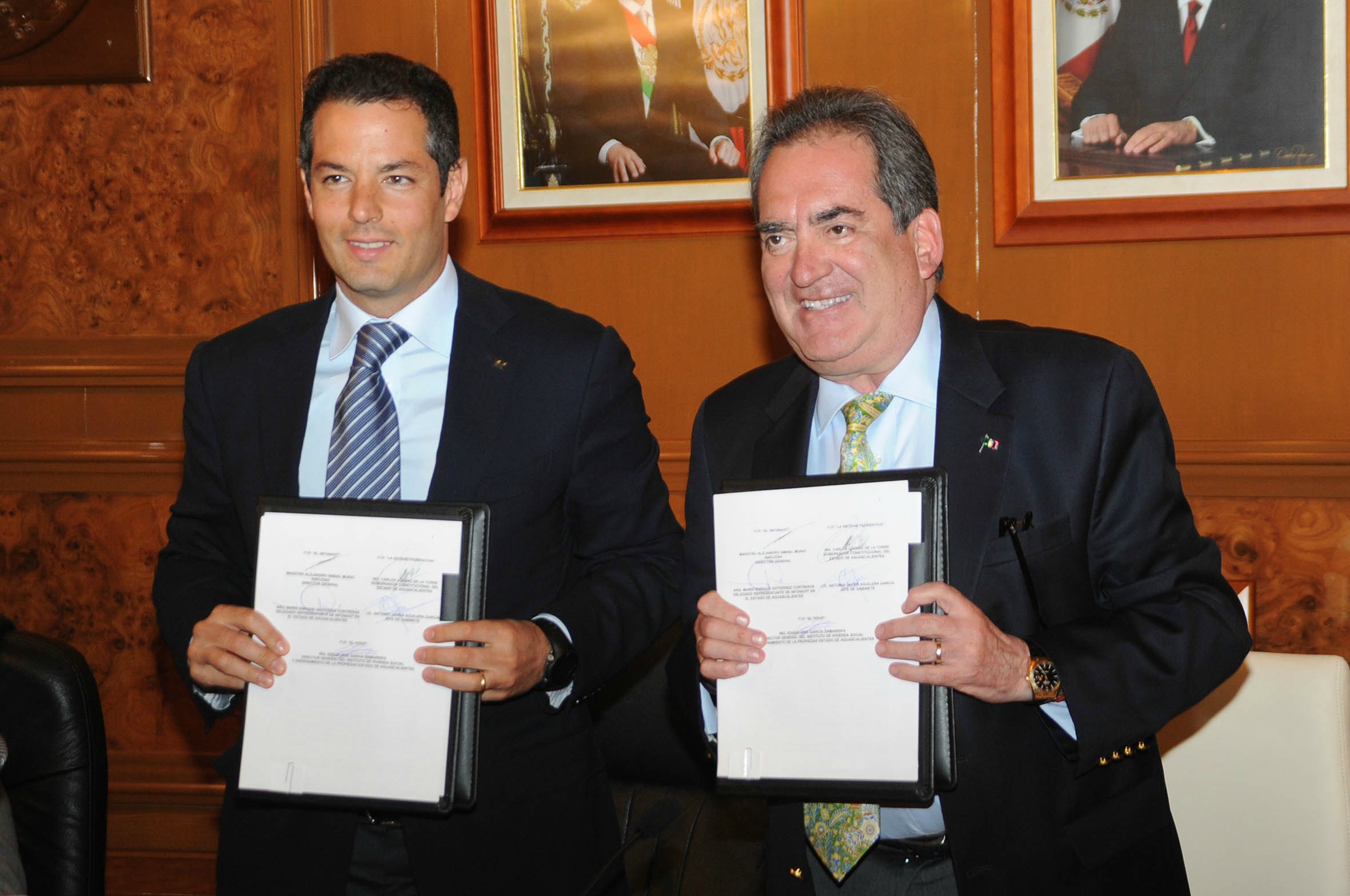 Firmaron convenio gobierno estatal e Infonavit para dotar de vivienda a trabajadores del estado