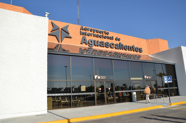 Aeropuerto iba a volver al Gobierno del Estado