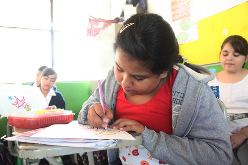 Aguascalientes, por debajo de la media en salario de maestros