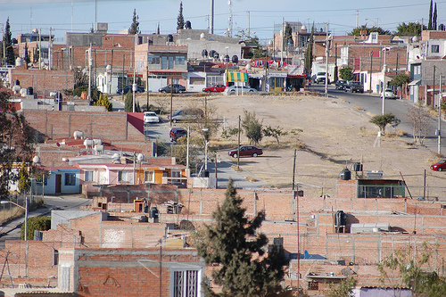 Sólo hay avance en  tres de los 80 asentamientos humanos irregulares que tramitan su regularización