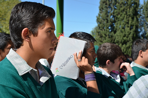 Estilos de vida influyen en el despertar sexual prematuro en adolescentes