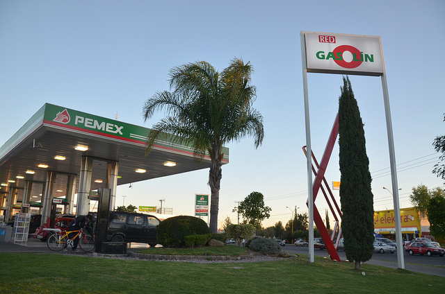 Vacío legal permite proliferación de gasolineras