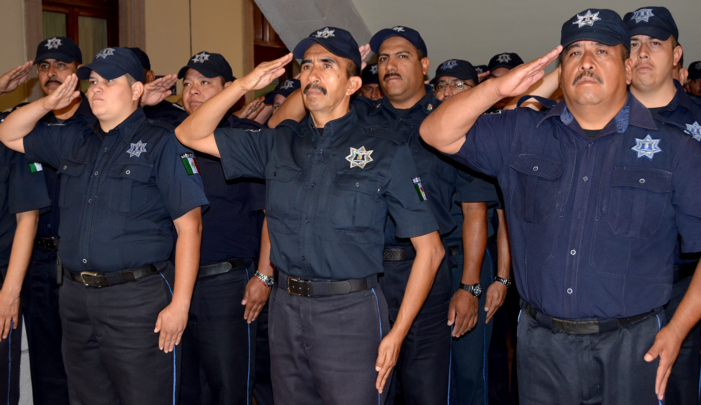 Los alcaldes quedarían en un pantano si se les retira la Policía municipal